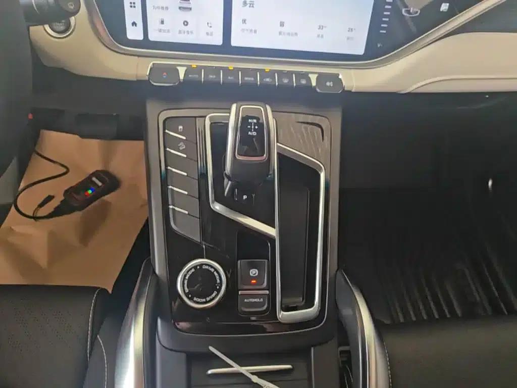 Geely Boyue 2022 Model Boyue X 1.8TD DCT Smart Edition — миниатюра 14