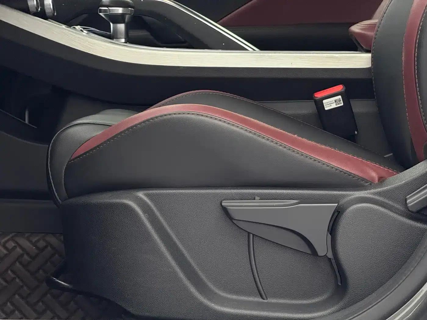 Geely Binyue 2021 1.4T DCT Diamond Edition — миниатюра 23