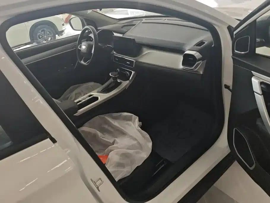 Geely Binyue 2025 Model Binyue L 1.5TD DCT - Beyond — миниатюра 8