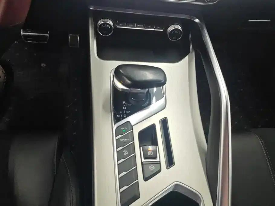 Geely Binyue 2021 1.5TD DCT Glory Edition — миниатюра 16