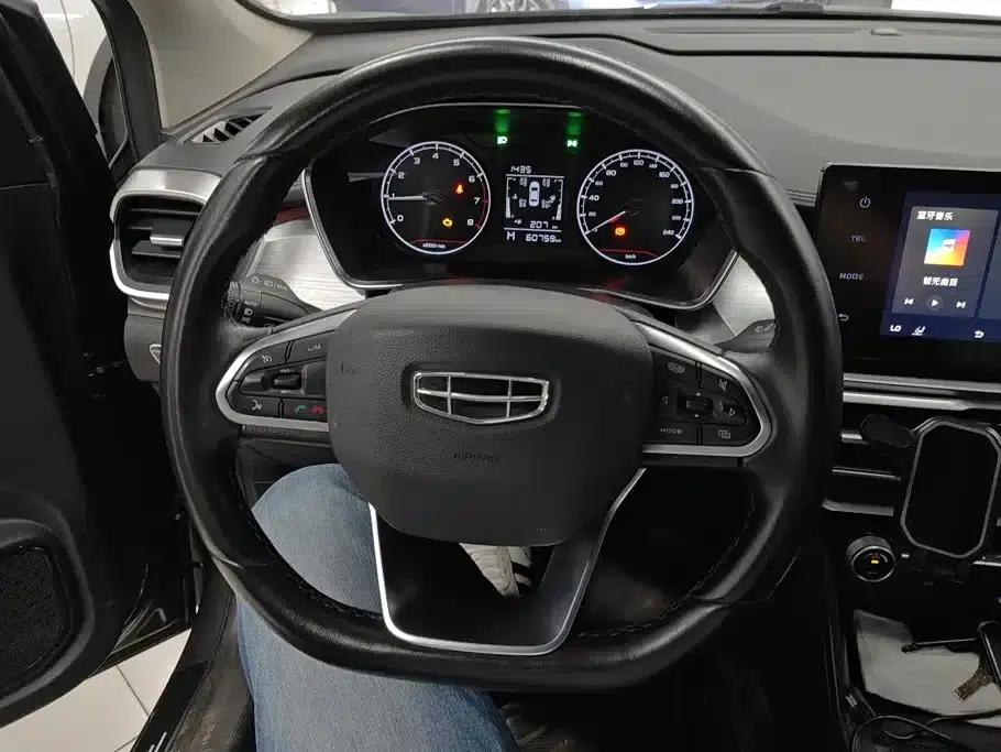 Geely Binyue 2021 1.4T Manual Gold Edition — миниатюра 15
