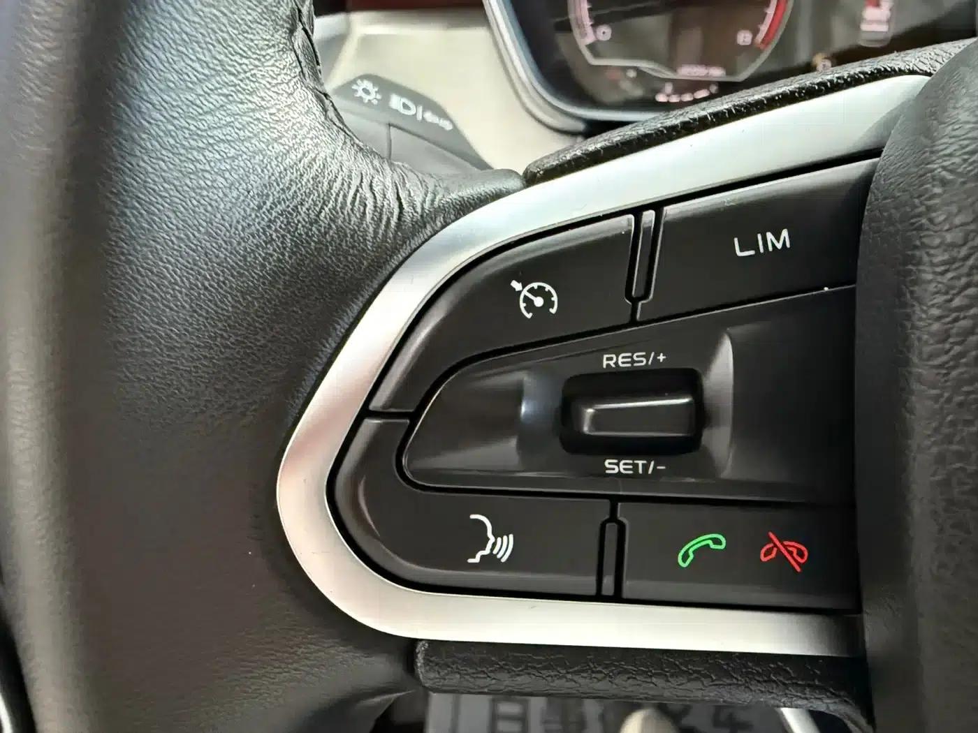 Geely Binyue 2021 1.4T DCT Platinum Edition — миниатюра 13