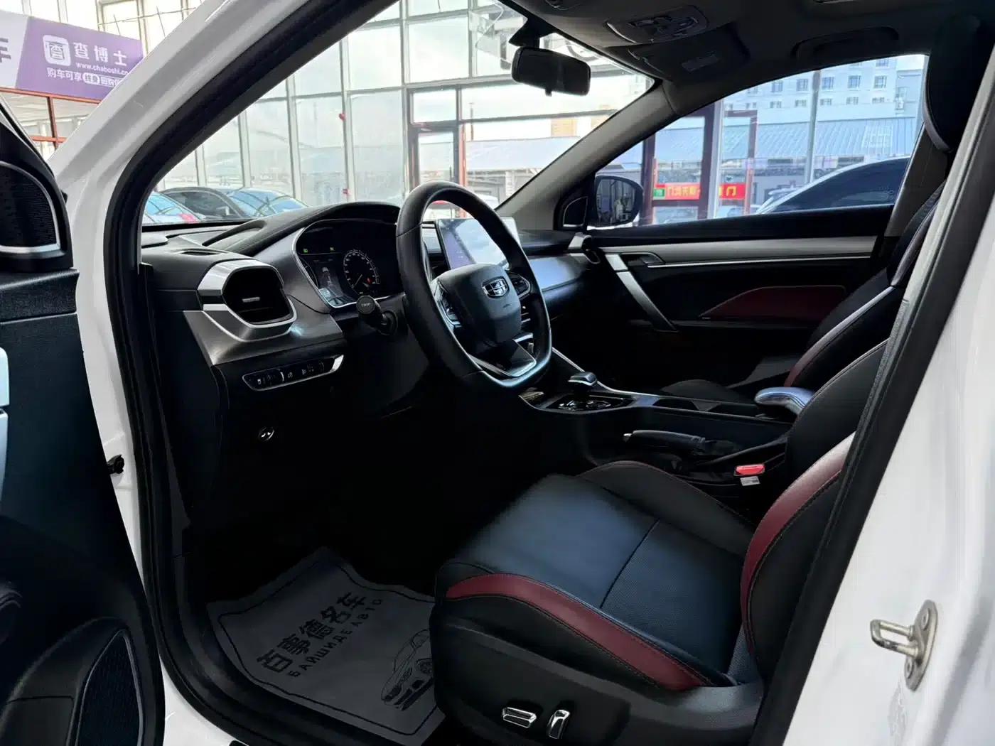 Geely Binyue 2021 1.4T DCT Platinum Edition — миниатюра 4
