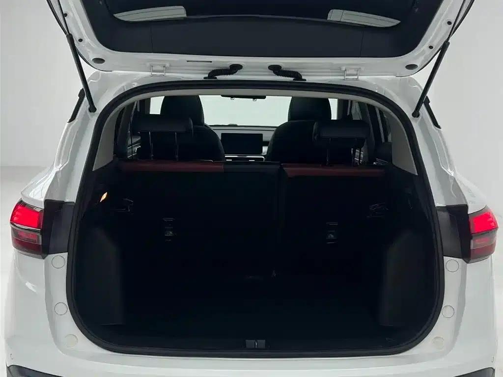 Geely Binyue 2021 1.4T Manual Gold Edition — миниатюра 14