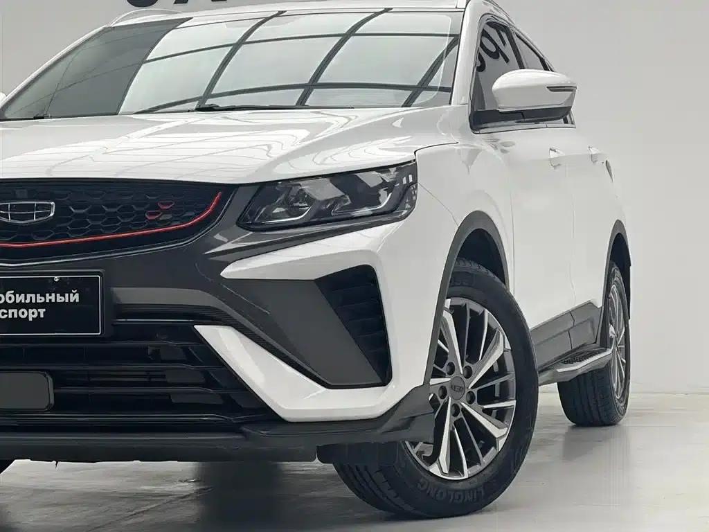 Geely Binyue 2021 1.4T Manual Gold Edition — миниатюра 5
