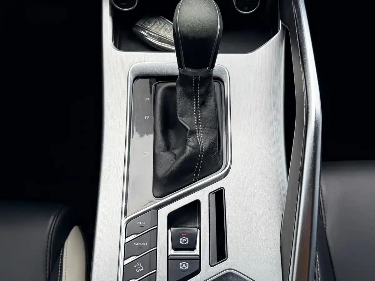 Geely Binyue 2020 PRO 240T DCT Hunter — миниатюра 18