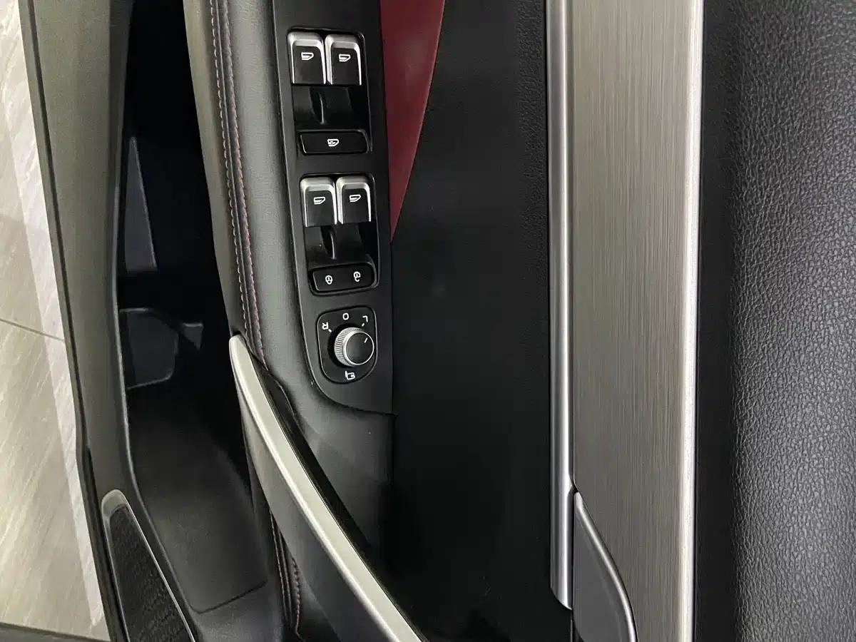 Geely Binyue 2021 1.4T DCT Platinum Edition — миниатюра 15
