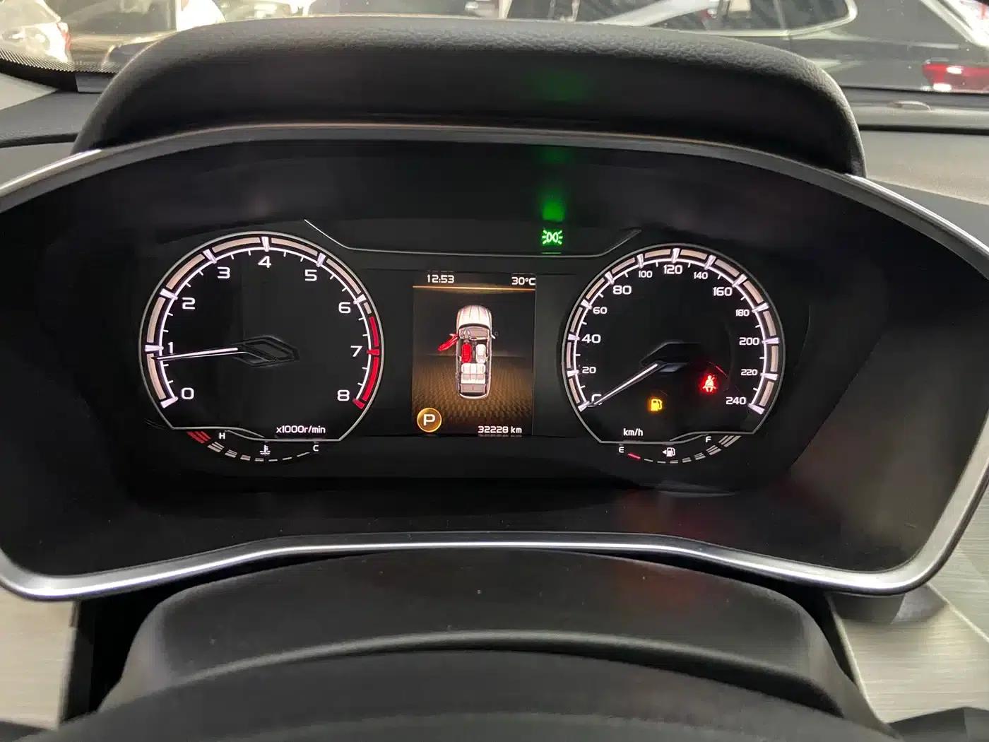 Geely Binyue 2021 1.4T DCT Platinum Edition — миниатюра 17