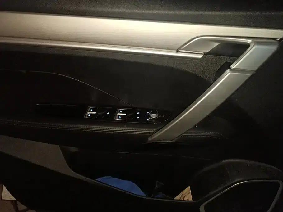 Geely Binyue 2025 1.5L CVT Super Power — миниатюра 7