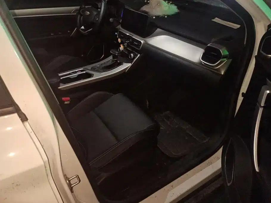 Geely Binyue 2025 1.5L CVT Super Power — миниатюра 8