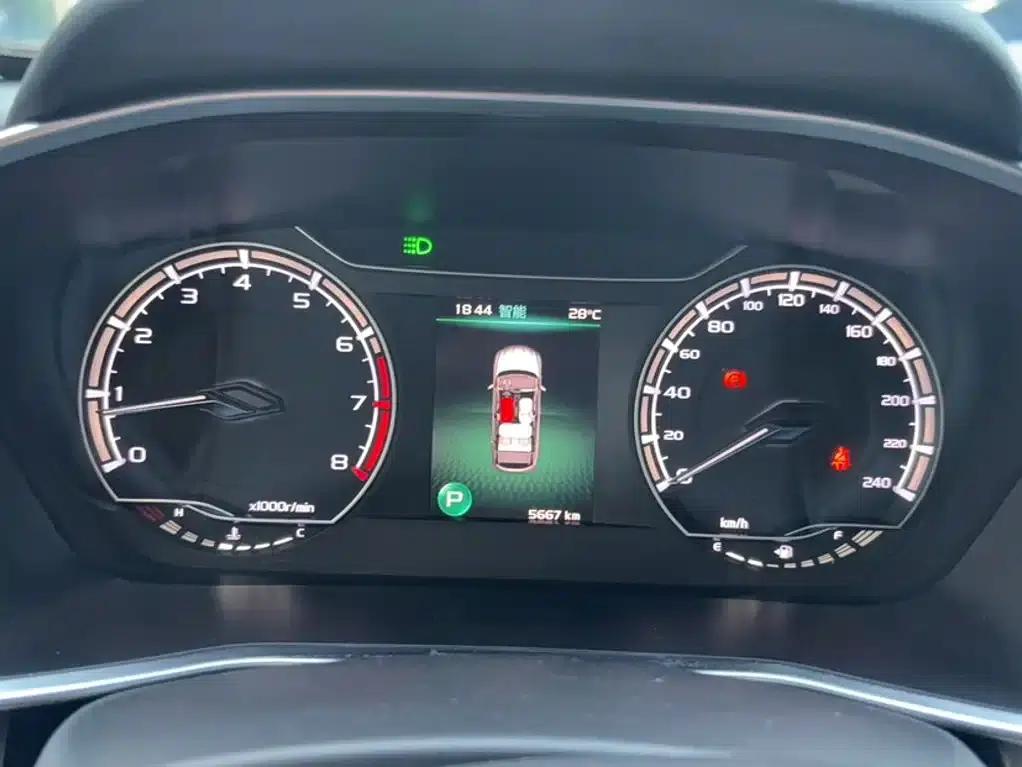 Geely Binyue 2023 1.5T DCT Platinum Edition — миниатюра 5