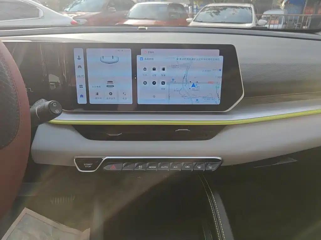Geely Binyue 2022 Model Binyue COOL 1.5TD DCT Hot Edition — миниатюра 20