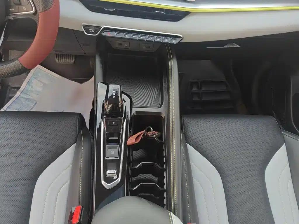 Geely Binyue 2022 Model Binyue COOL 1.5TD DCT Hot Edition — миниатюра 21