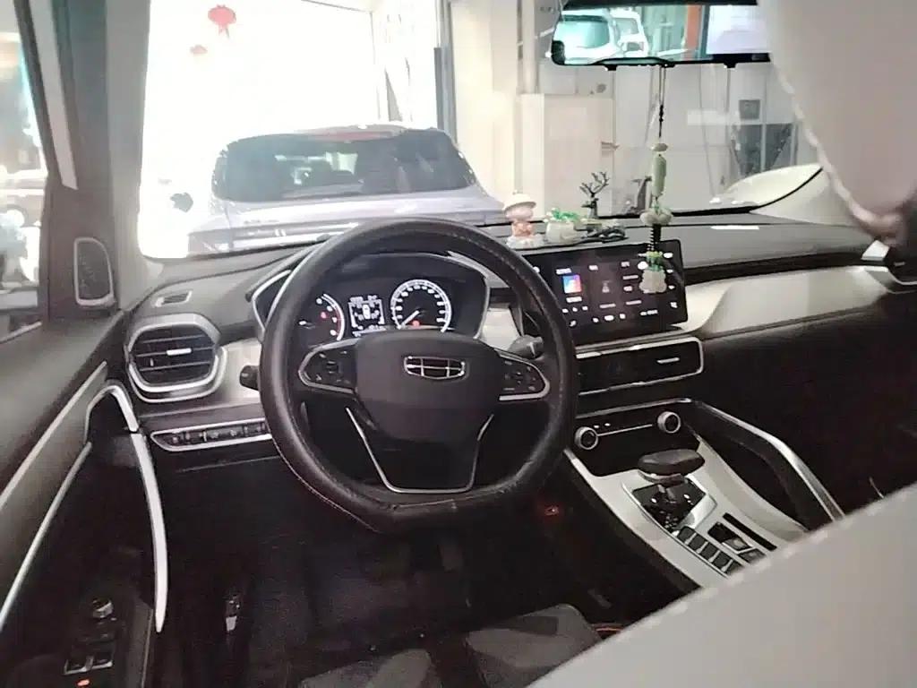 Geely Binyue 2024 1.5T DCT Dragon Edition — миниатюра 11