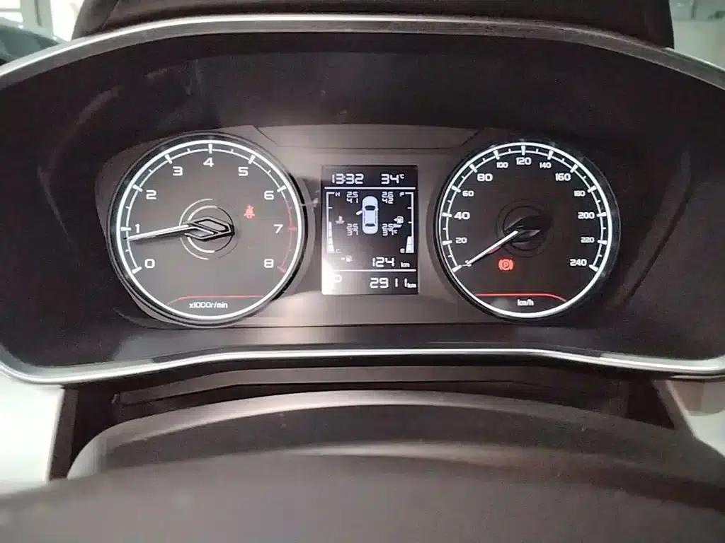 Geely Binyue 2024 1.5T DCT Dragon Edition — миниатюра 12