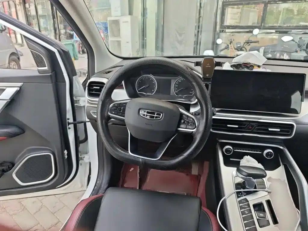 Geely Binyue 2021 1.4T DCT Diamond Edition — миниатюра 3
