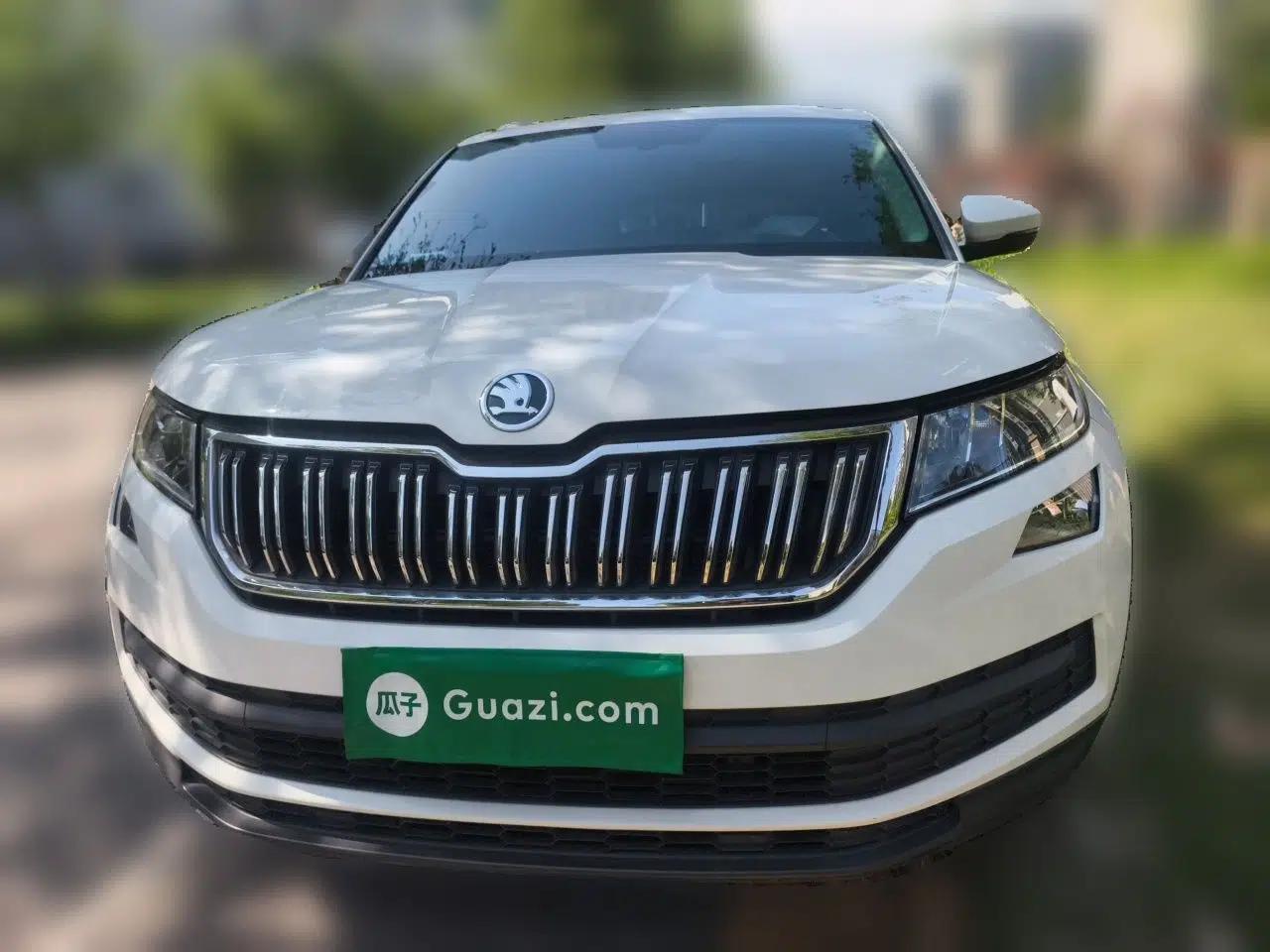 Skoda Kodiaq 2018 Facelifted TSI330 5-Seater Two-Wheel-Drive Comfort Edition — миниатюра 2
