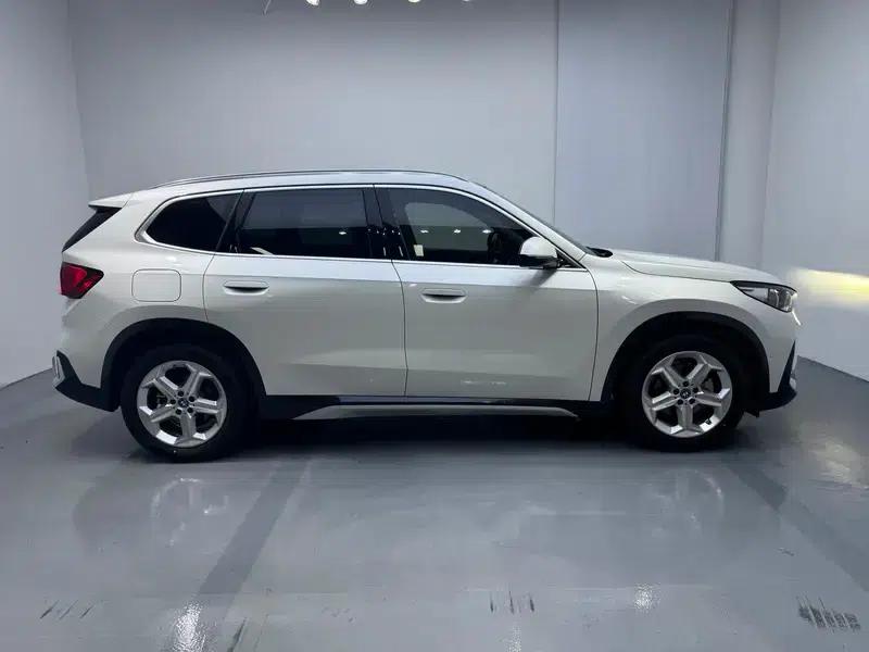 BMW iX1 2025 eDrive25L X Design Package — миниатюра 8
