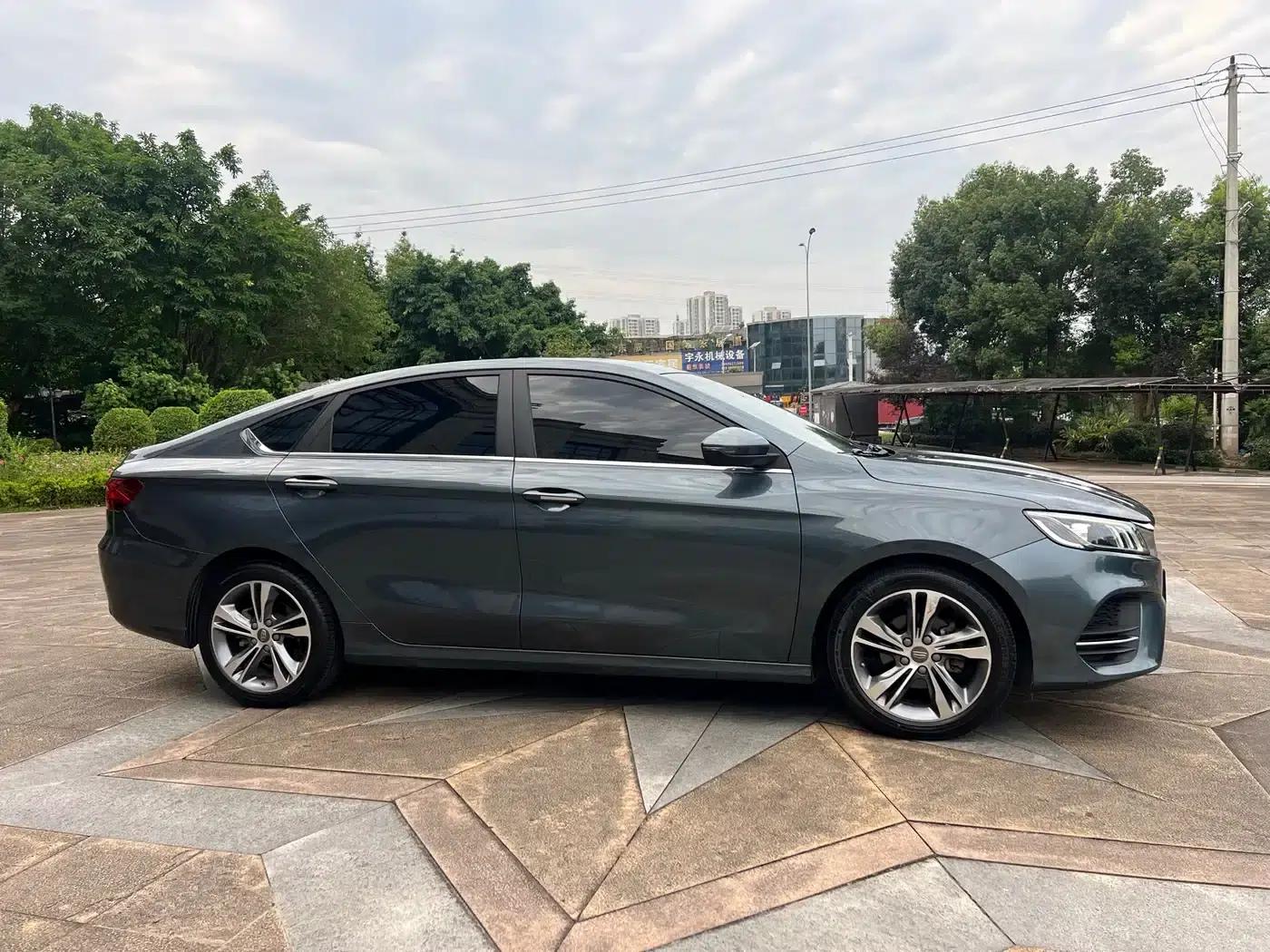 Geely Binrui 2018 14T CVT Binzhi Edition — миниатюра 6