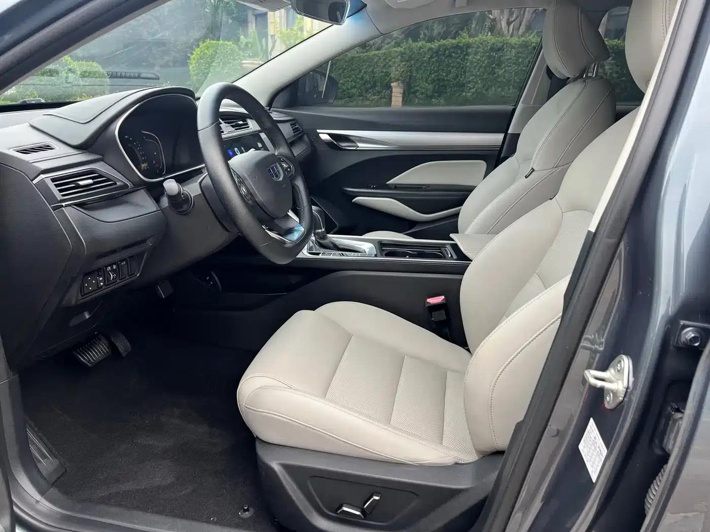 Geely Binrui 2018 14T CVT Binzhi Edition — миниатюра 8