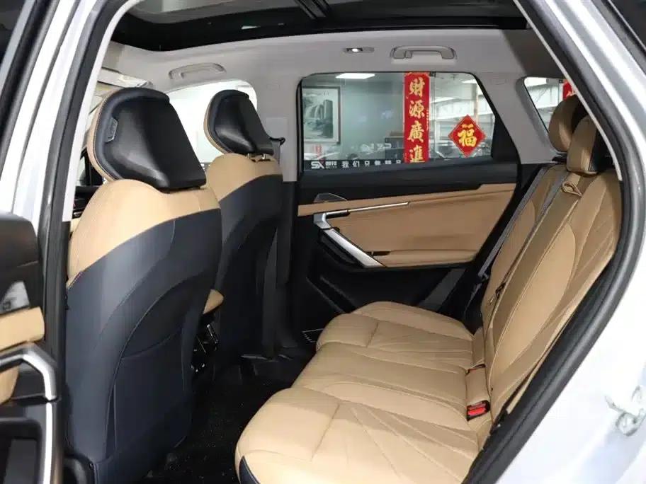 Geely Boyue L 2023 2.0TD DCT Flagship Edition — миниатюра 11