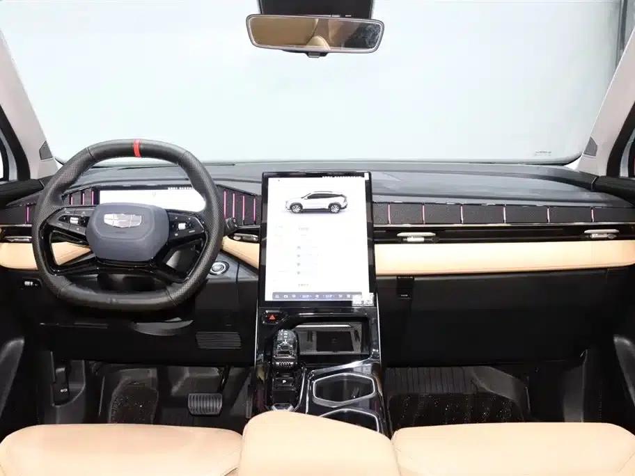 Geely Boyue L 2023 2.0TD DCT Flagship Edition — миниатюра 12