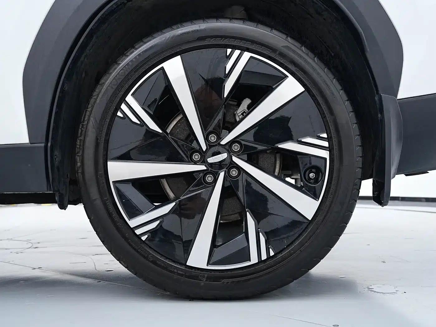 Geely Boyue L 2024 1.5TD DCT Premium Edition — миниатюра 20