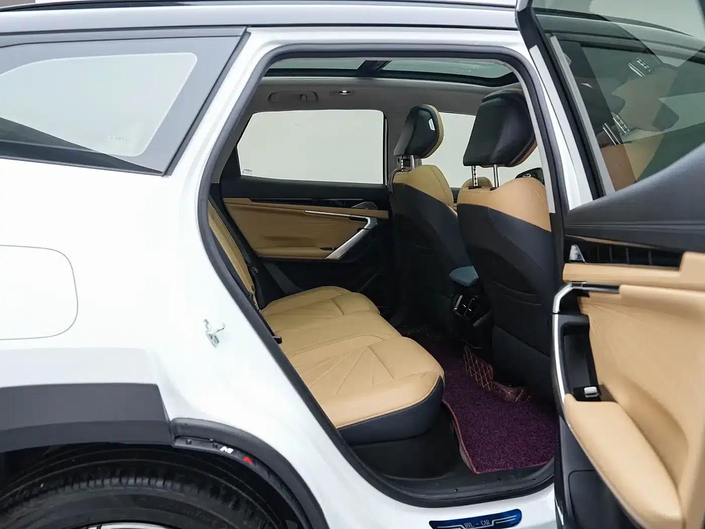 Geely Boyue L 2024 1.5TD DCT Premium Edition — миниатюра 8