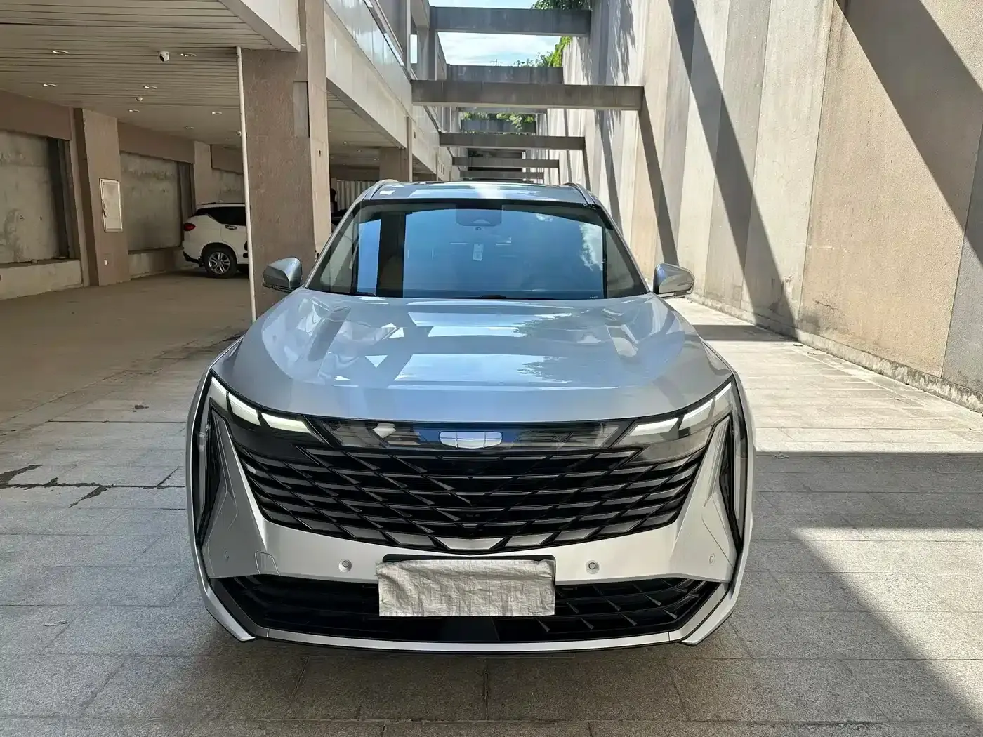 Geely Boyue L 2023 1.5TD DCT Premium Edition — миниатюра 4
