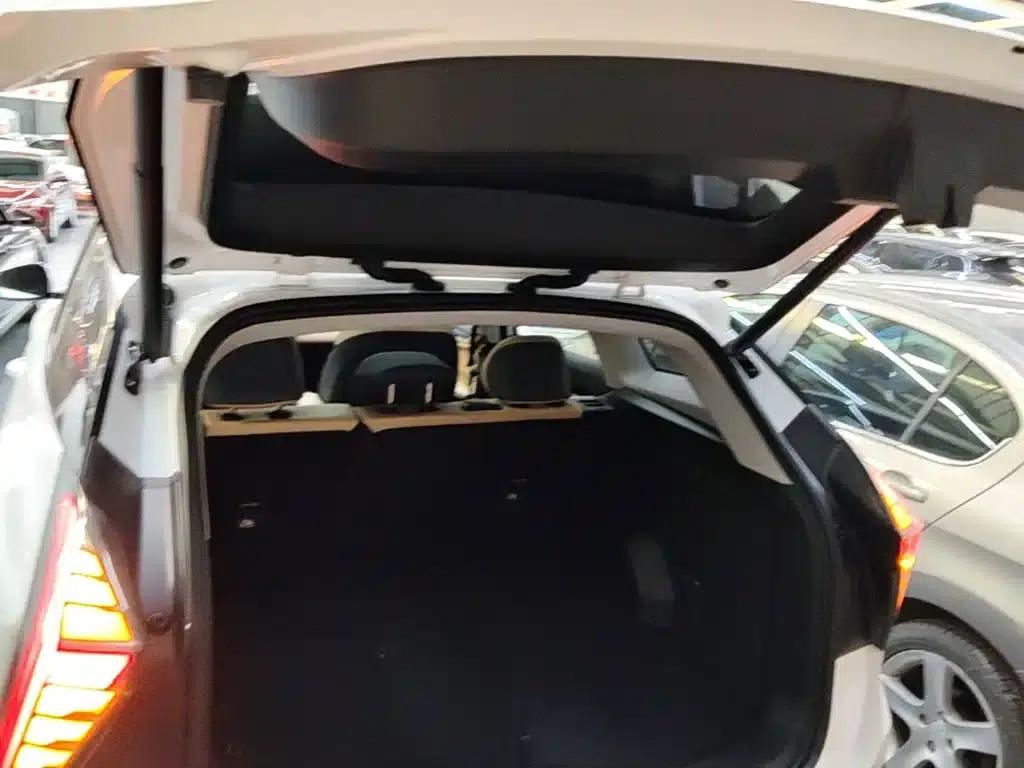 Geely Boyue L 2023 1.5TD DCT Premium Edition — миниатюра 19