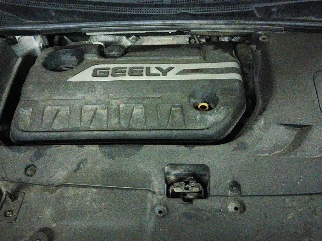 Geely GS 2017 Elegant Edition 1.3T Automatic Smart Connectivity — миниатюра 16