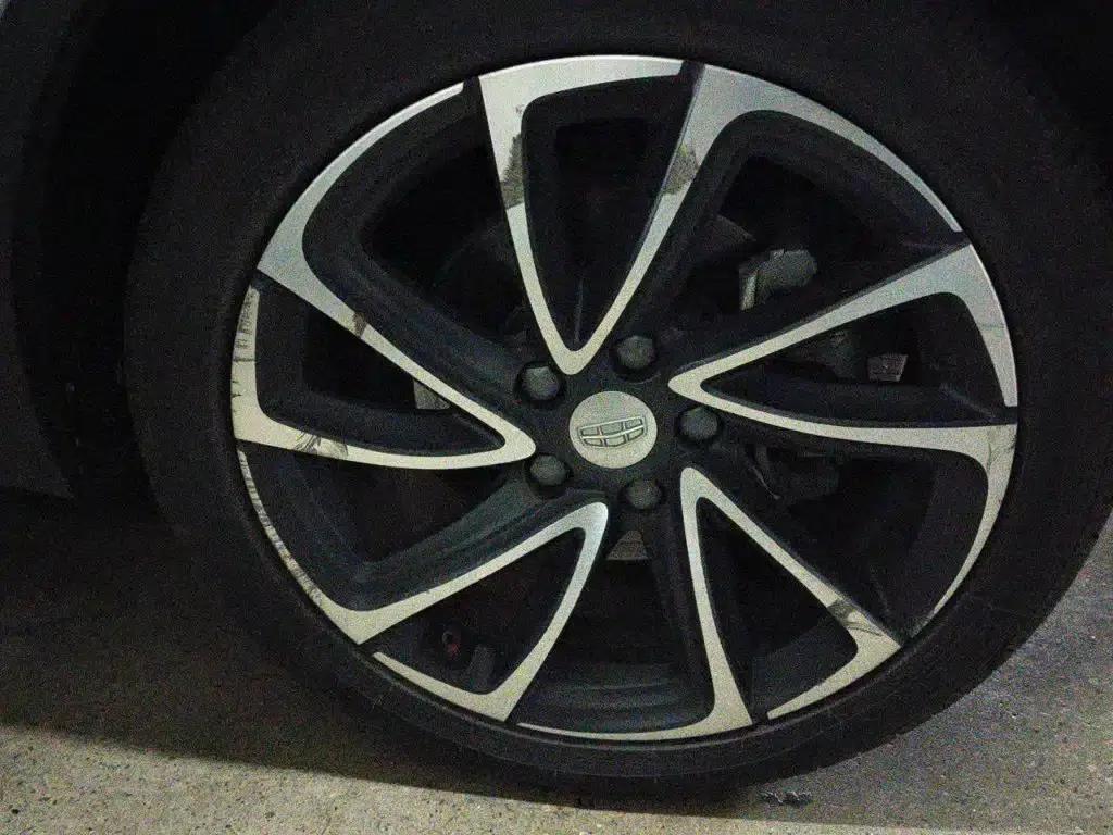 Geely GS 2017 Elegant Edition 1.3T Automatic Smart Connectivity — миниатюра 26