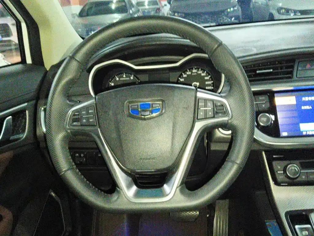 Geely GS 2017 Elegant Edition 1.3T Automatic Smart Connectivity — миниатюра 6