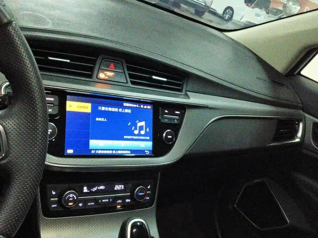 Geely GS 2017 Elegant Edition 1.3T Automatic Smart Connectivity — миниатюра 9
