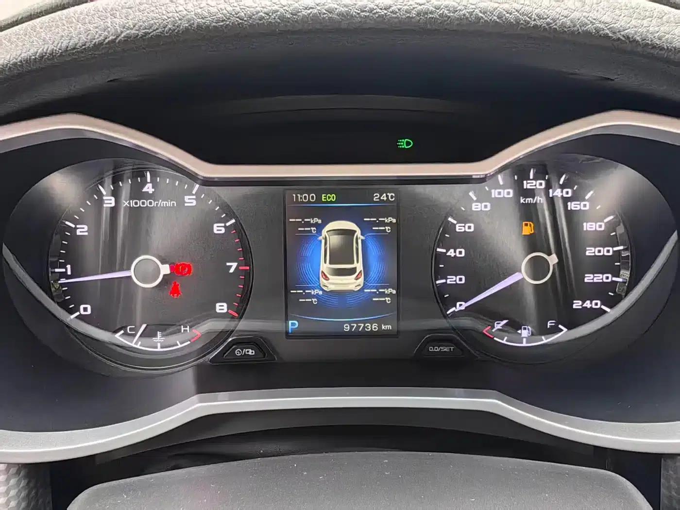 Geely GS 2016 Elegant Edition 1.3T Automatic Premium Model — миниатюра 19