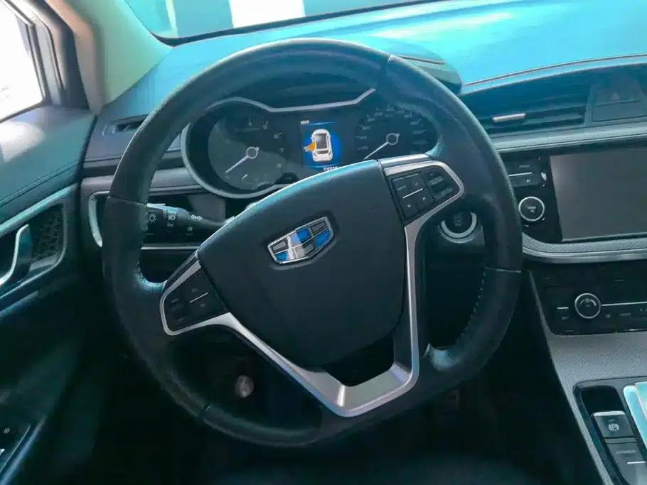Geely GS 2016 Elegant Edition 1.8L Automatic Leading Model — миниатюра 15