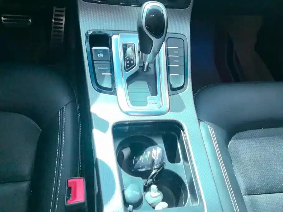 Geely GS 2016 Elegant Edition 1.8L Automatic Leading Model — миниатюра 16