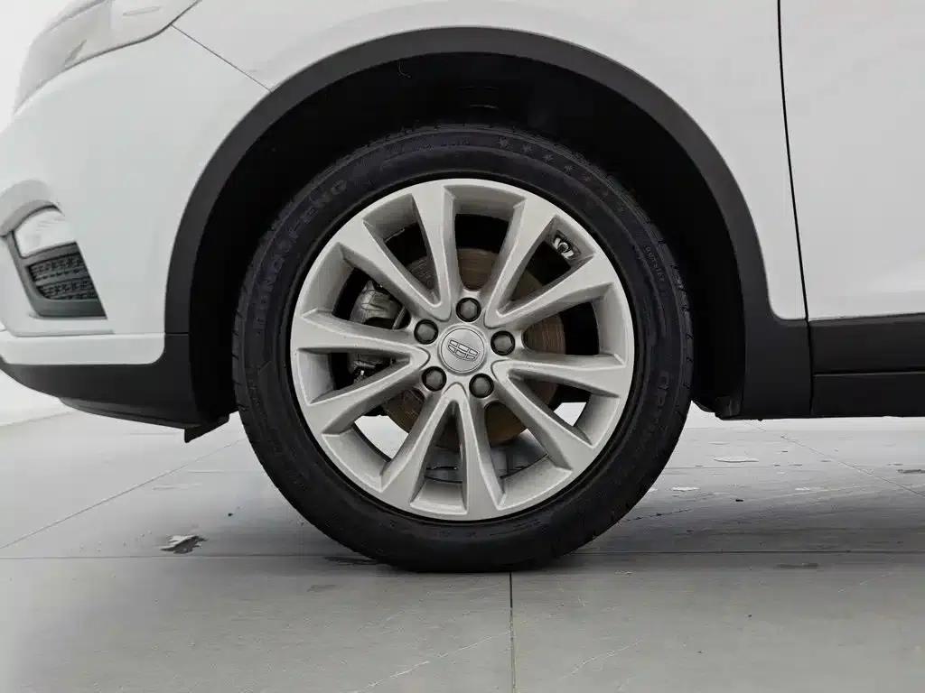 Geely GS 2016 Elegant Edition 1.3T Automatic Leading Model — миниатюра 17