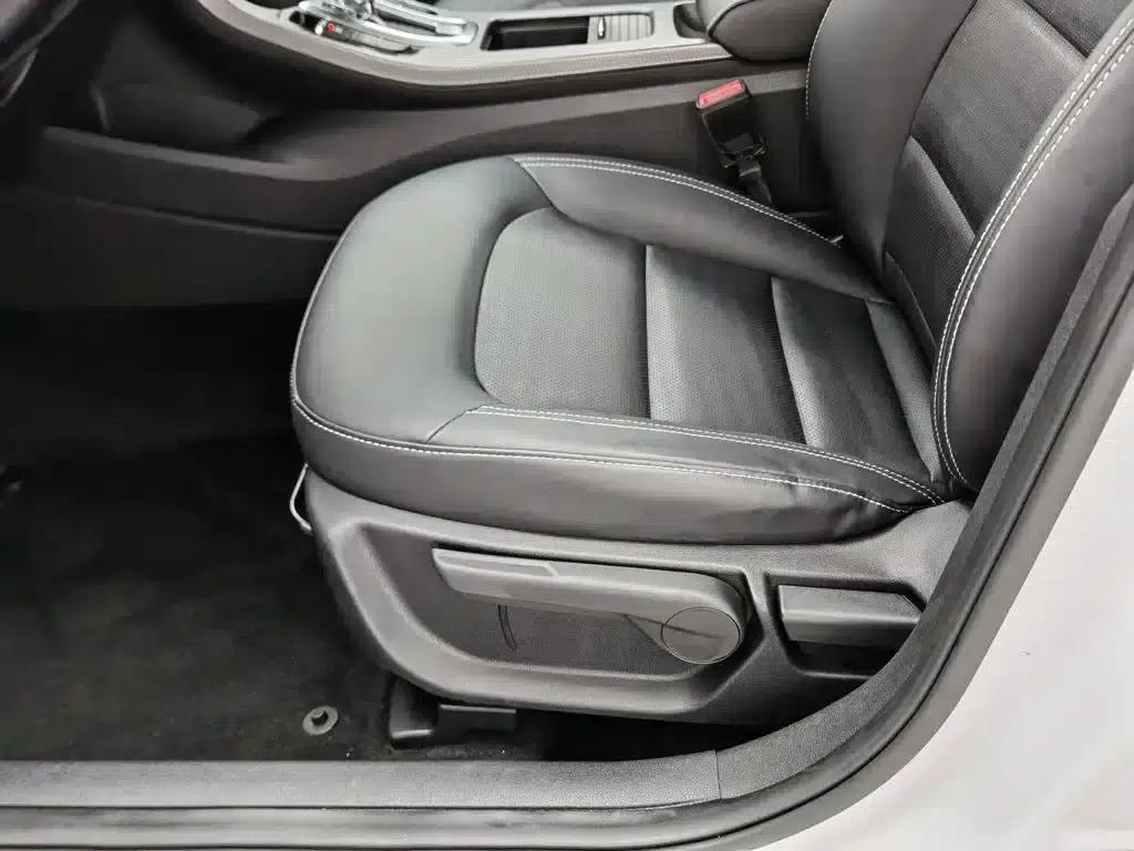 Geely GS 2016 Elegant Edition 1.3T Automatic Leading Model — миниатюра 20