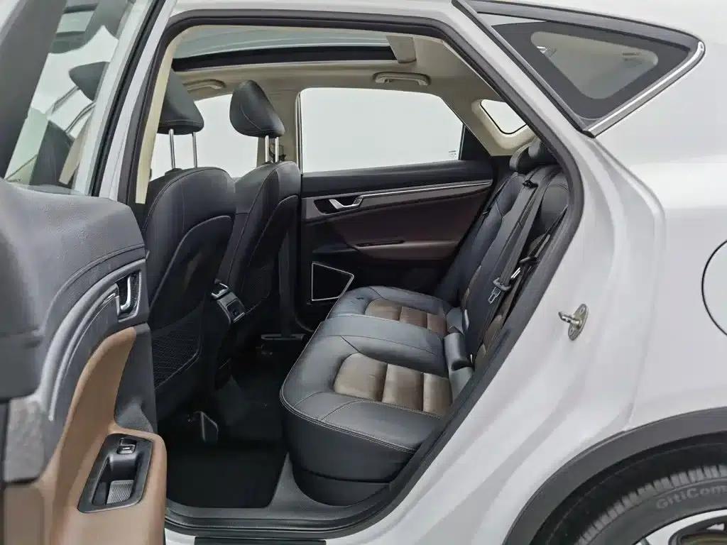 Geely GS 2016 Sport Edition 1.3T Automatic Premium Model — миниатюра 15