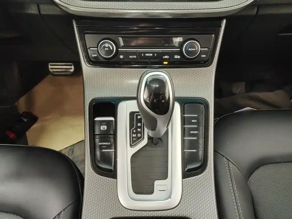 Geely GS 2016 Sport Edition 1.8L Automatic Premium Model — миниатюра 14