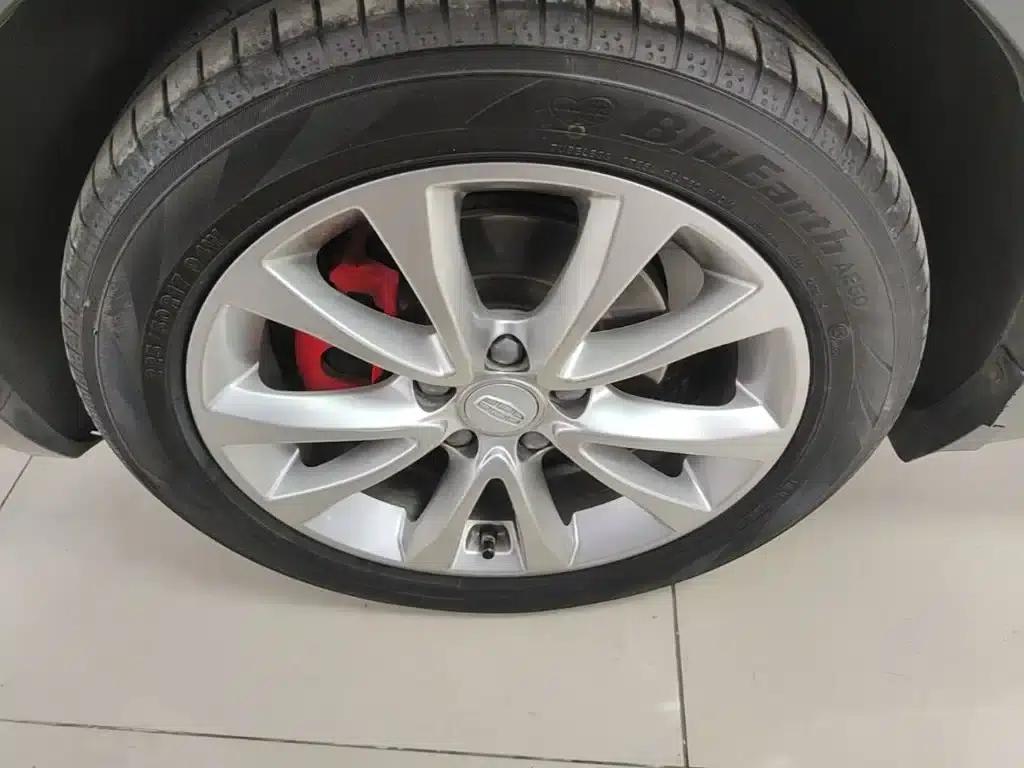 Geely GS 2016 Sport Edition 1.8L Automatic Premium Model — миниатюра 23