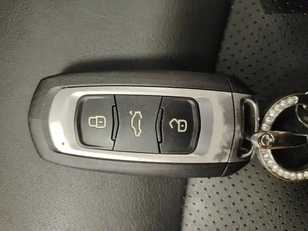 Geely GS 2016 Sport Edition 1.8L Automatic Premium Model — миниатюра 9