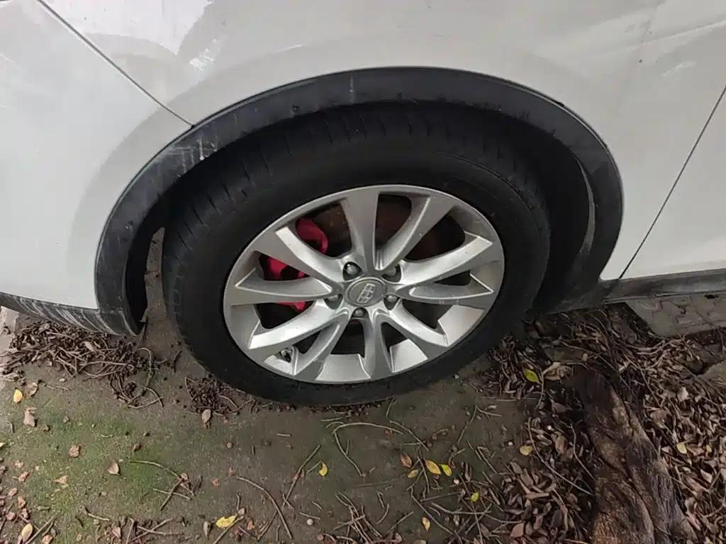 Geely GS 2016 Sport Edition 1.3T Manual Leading Model — миниатюра 23
