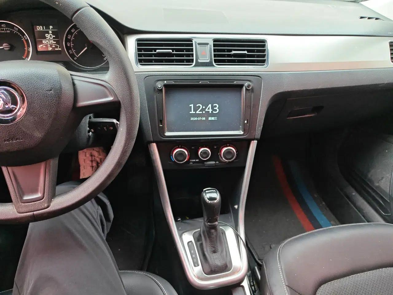 Skoda Rapid Spaceback 2016 Revised Version 1.6L Automatic Front-Drive Edition — миниатюра 13