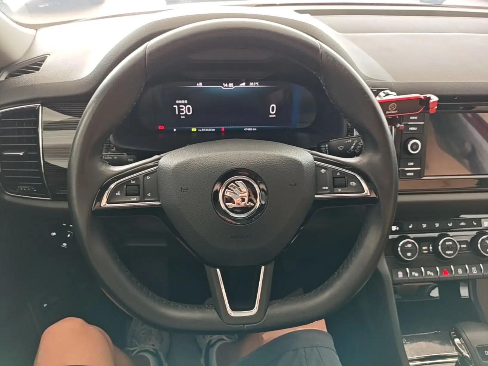 Skoda Kodiaq GT 2019 TSI330 Two-Wheel-Drive Luxury Edition China VI Standard — миниатюра 18