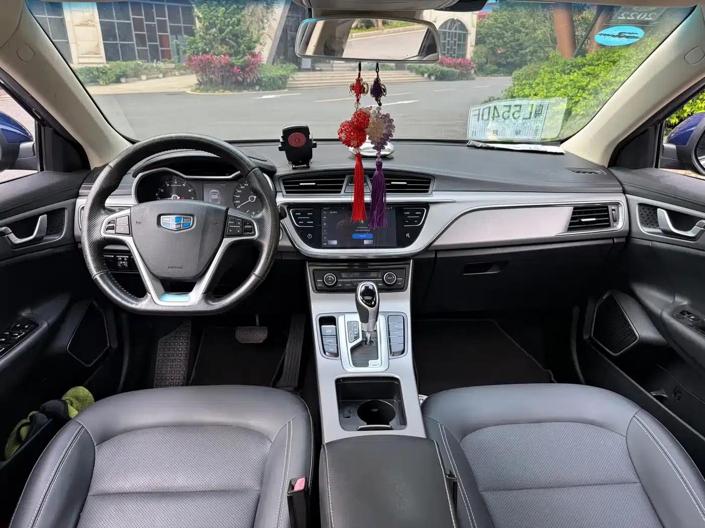 Geely Emgrand GL 2018 1.8L DCT Elite Intelligent Connected Edition — миниатюра 11