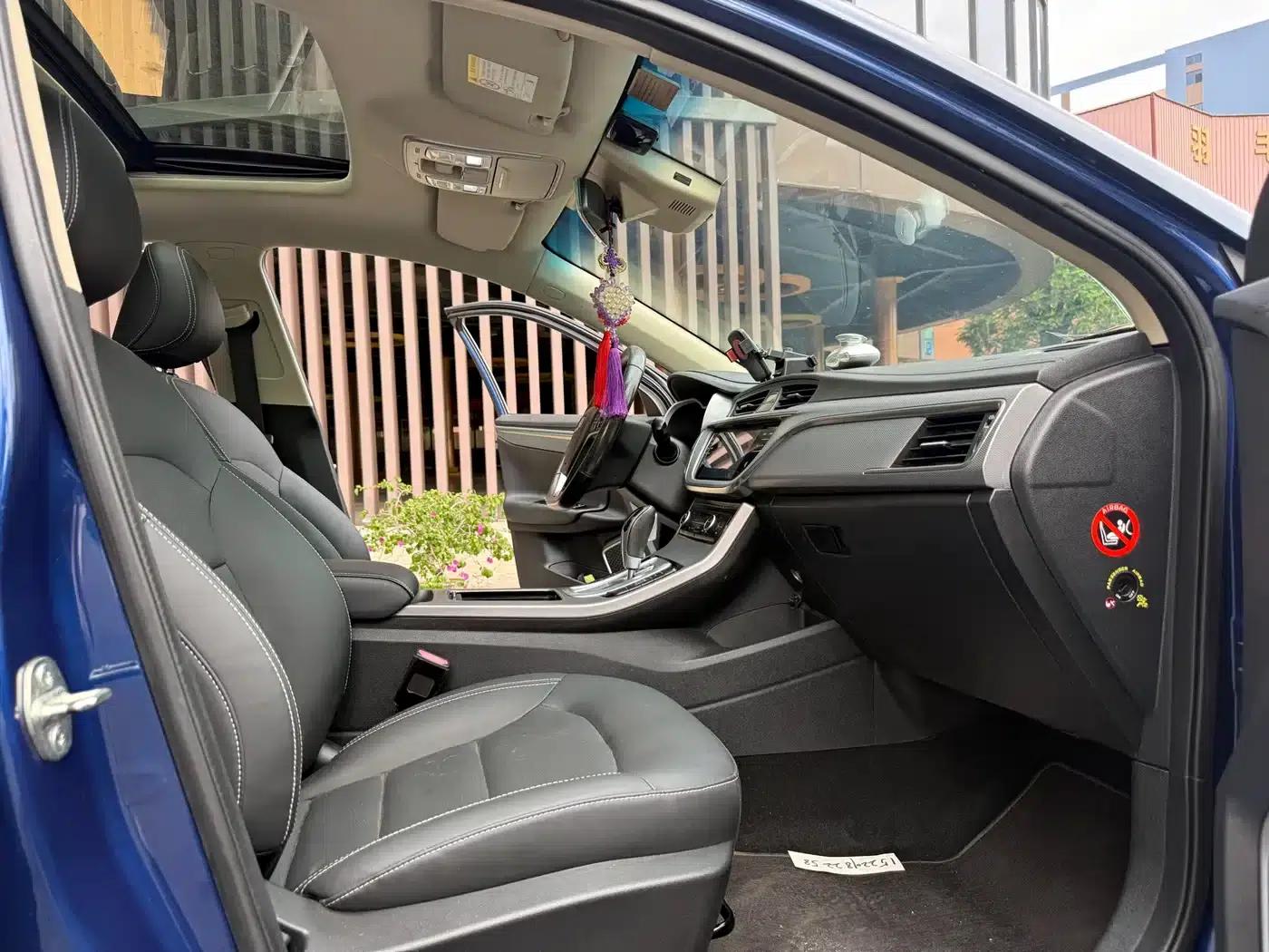 Geely Emgrand GL 2018 1.8L DCT Elite Intelligent Connected Edition — миниатюра 13