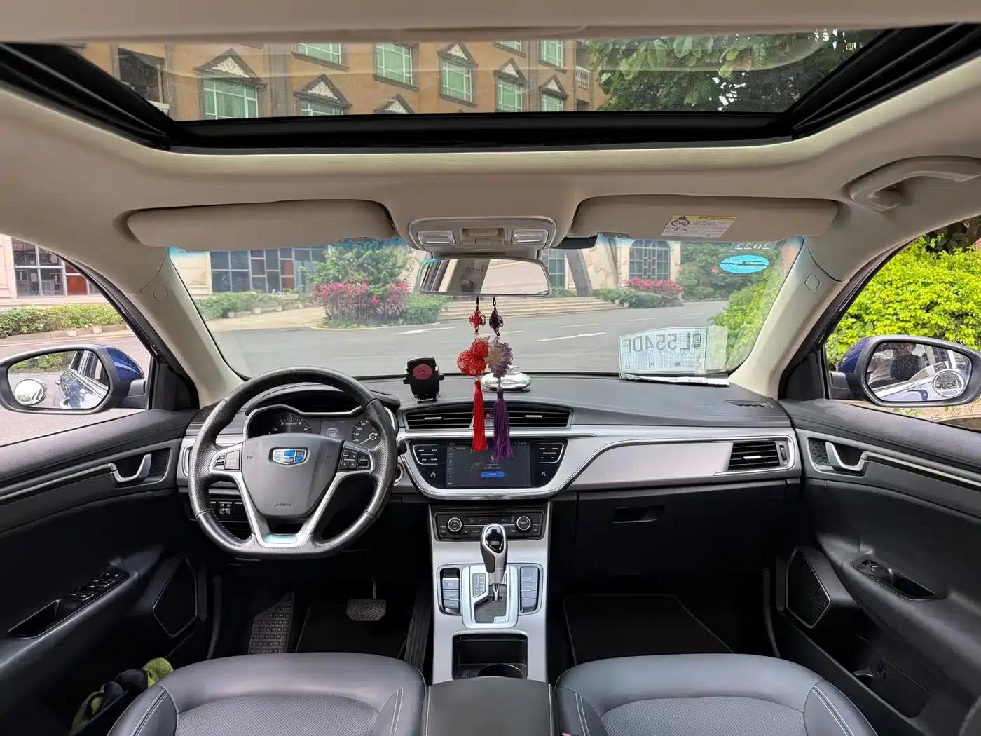 Geely Emgrand GL 2018 1.8L DCT Elite Intelligent Connected Edition — миниатюра 10