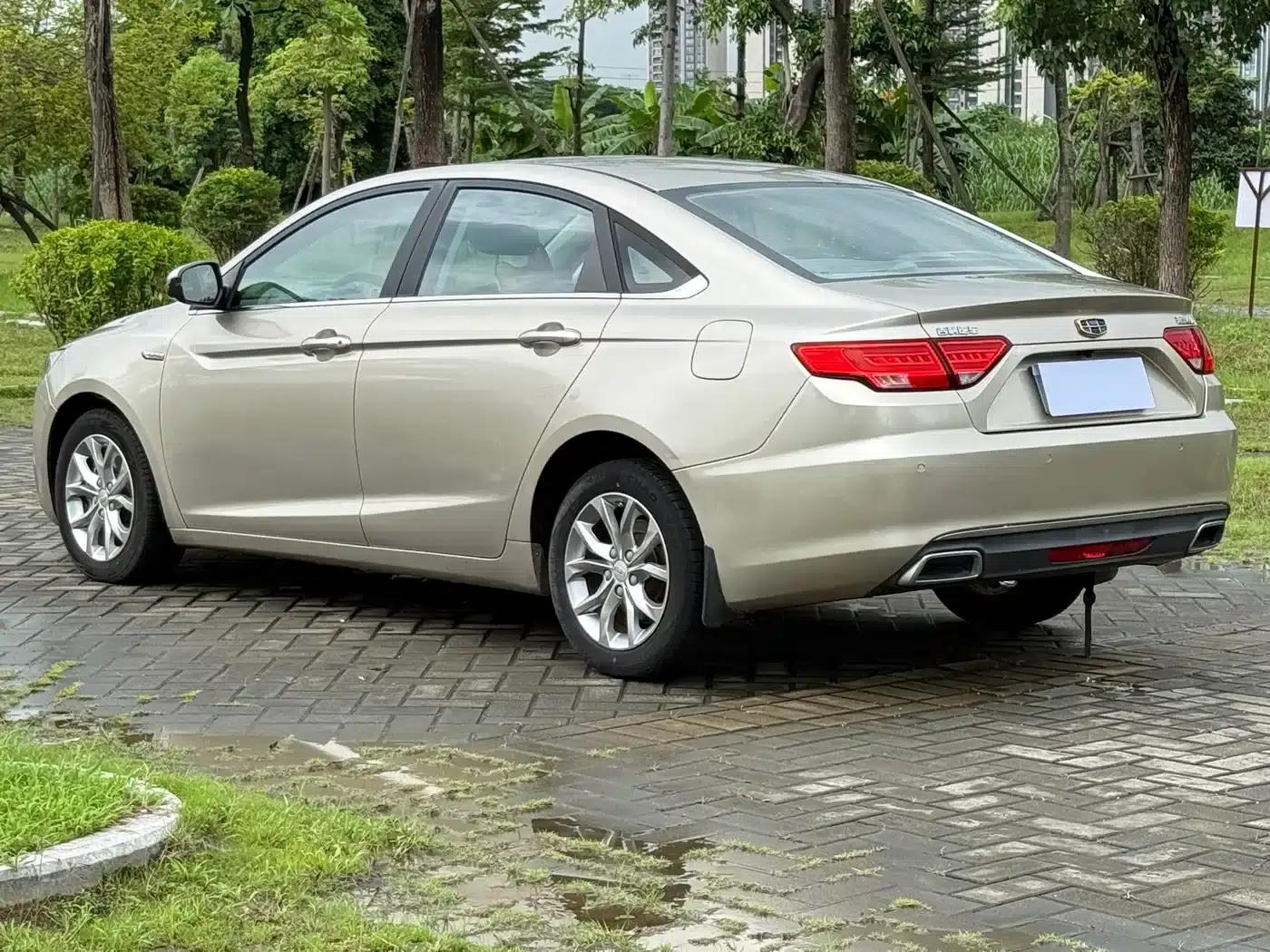 Geely Emgrand GL 2017 1.3T Manual Elite — миниатюра 12